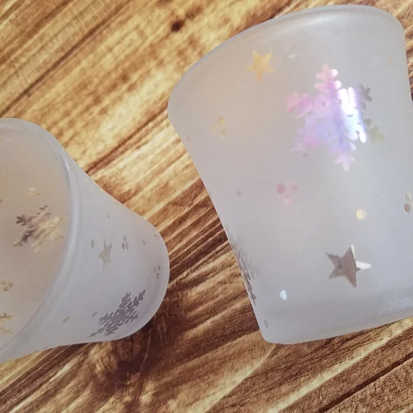 PartyLite Frosted Glass Snowflake Candle Holders Set Of Two Snowy Nights P7278 - Picture 6 of 8